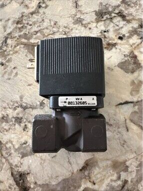 Burkert 6213 A 10,0 NBR M5 Solenoid Valve 24VDC FAST SHIPPING